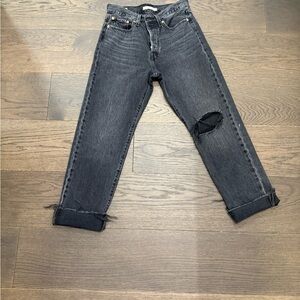 Trendy Black Distressed Women's Cropped Jeans